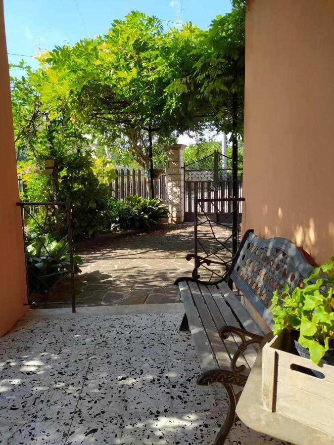 Valle Fiorita Castro dei Volsci Exteriör bild