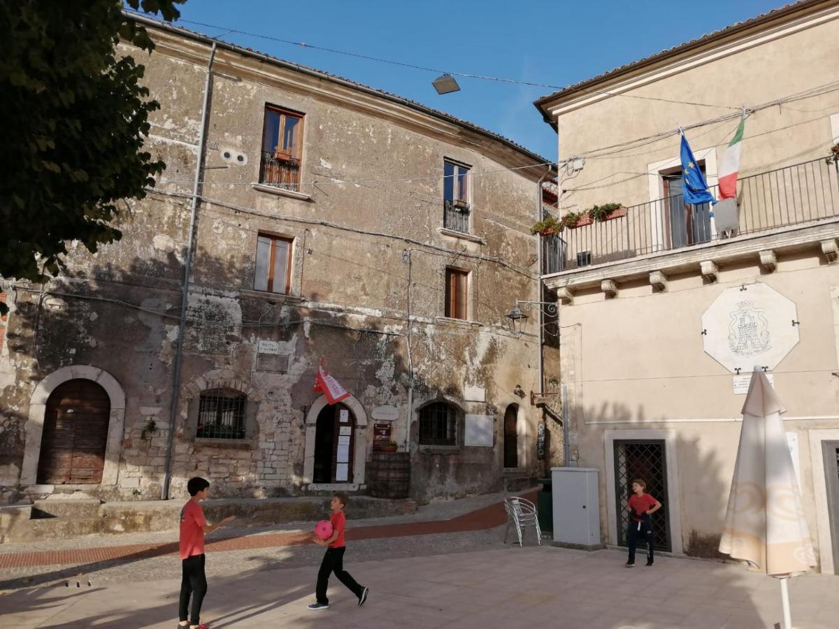 Valle Fiorita Castro dei Volsci Exteriör bild